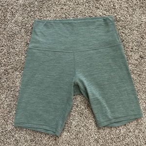 Lululemon biker shorts 8